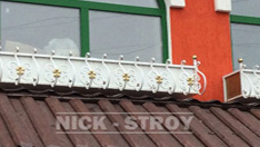 Кованые цветочницы для декорирования балконов и подоконников. От 18 000 ₽ за шт.