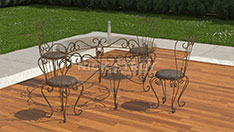 Кованый стол со стеклянной столешницей и с 4 стульями для экстерьера. От 100 000 ₽ за шт.