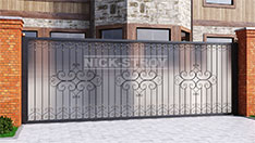 Откатные ворота с коваными элементами и поликарбонатом. От 135 000 ₽ за шт.